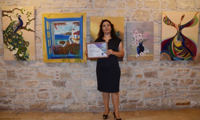 “Ayşe’nin Renkli Dünyası” Kuşadası’nda