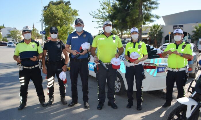 Ayvalık bayramda trafik güvenliğinde sınıfı geçti