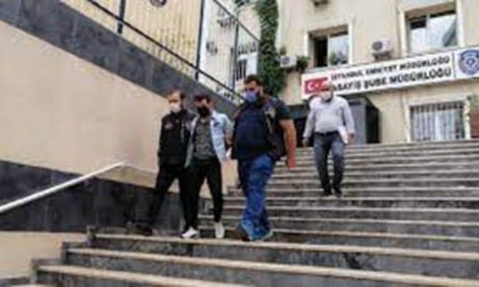 Babasını öldüren gencin yargılandığı davada tanık dinlendi