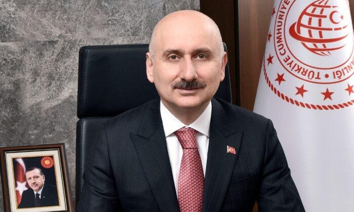 Bakan Karaismailoğlu: “Bayramda yaklaşık 12 milyon biletli yolcu seyahat etti”