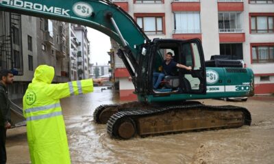 Bakan Pakdemirli, bir vatandaşın hayatını kurtaran DSİ Operatörü Şahinbaş’ı tebrik etti