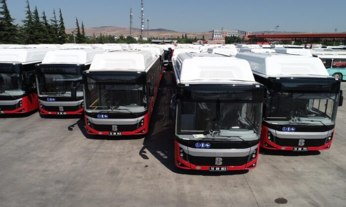 Balıkesir Büyükşehir araç filosunun gücüne güç kattı