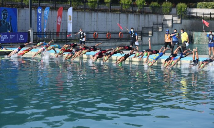 Balıkesir’de triatlon heyecanı