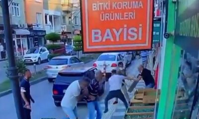 Bartın’da bıçaklı kavga güvenlik kamerasında