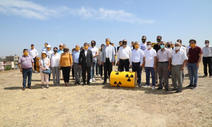 Başkan Arda, İzmir’in Çernobili’nde bir kez daha uyardı: “Tehlike çok büyük”