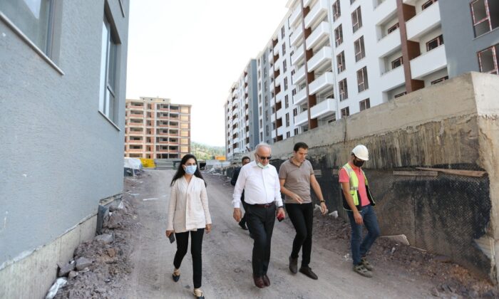 Başkan Aygün, devam eden projeleri inceledi