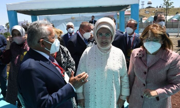 Başkan Büyükkılıç, Ankara’da Emine Erdoğan ve Bakan Pakdemirli ile görüştü
