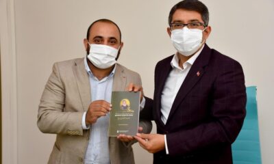 Başkan Çelik ‘Şekerci Hüseyin Dede’ kitabını tanıttı