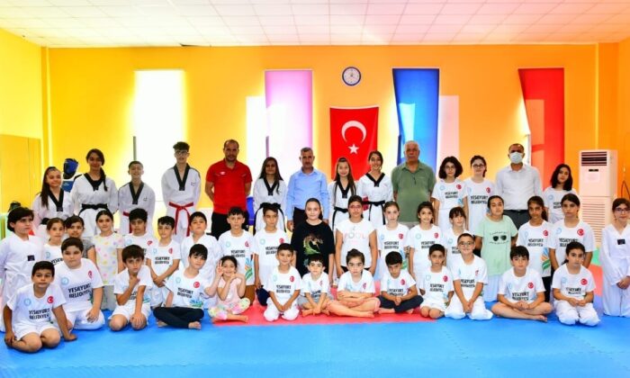 Başkan Çınar, sportif kursları ziyaret etti