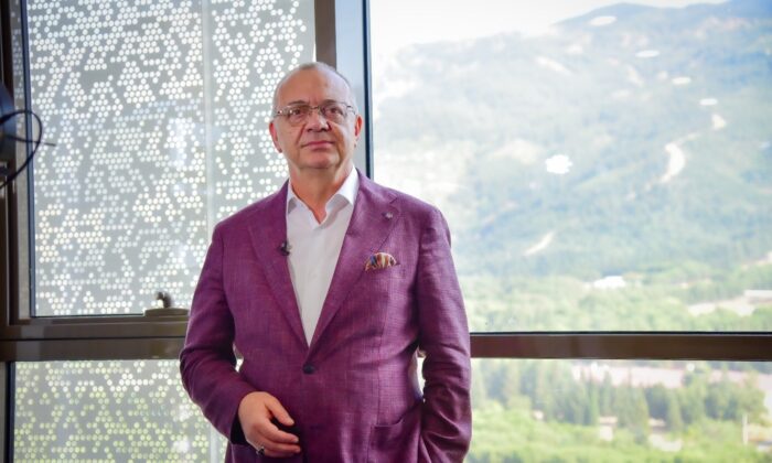 Başkan Ergün’den Selendi ve Demirci’ye müjde