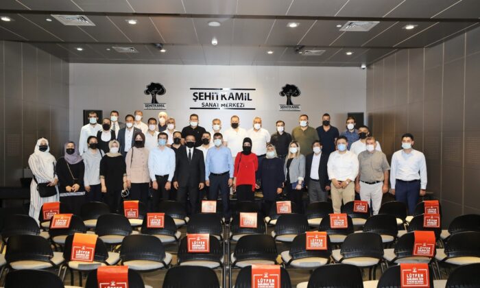 Başkan Fadıloğlu, Ak Parti teşkilatına ilçedeki projeleri anlattı