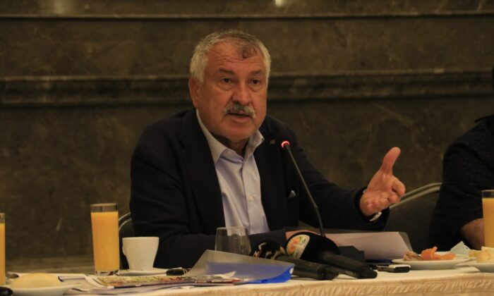 Başkan Karalar:“Çalışmayan, bize PKK’lı diyen insanları çıkarttık”