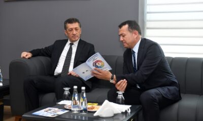 Başkan Özyiğit, Bakan Ziya Selçuk’a ‘Erken Çocukluk Eğitimi Projesi’ni anlattı