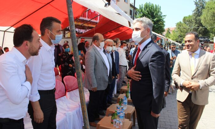 Başkan Şahin: “Osmanlı’yı unutmak ya da yok saymak mümkün değil”