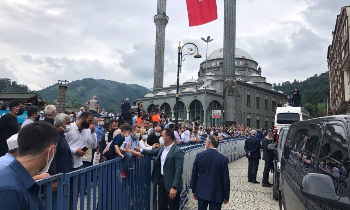 Başkan Yıldız’dan Rize’ye geçmiş olsun ziyareti