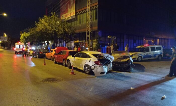 Başkent’te zincirleme trafik kazası: 7 yaralı