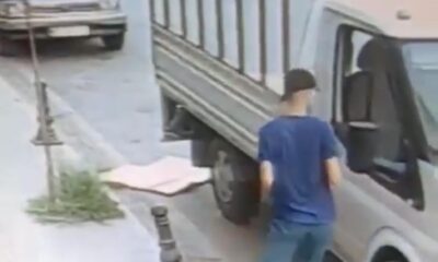 Batman’da park halindeki araçta yapılan hırsızlık anı kamerada