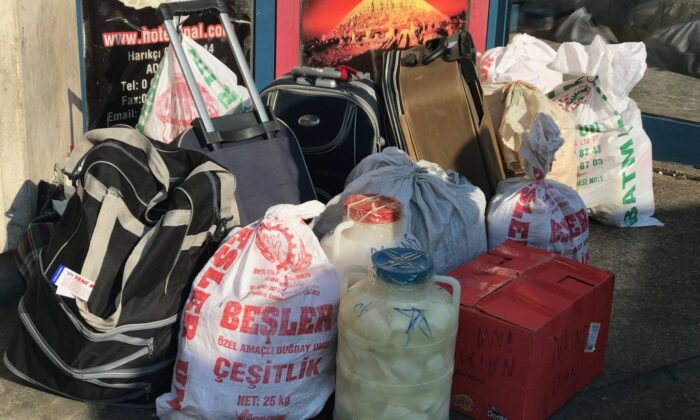 Bayram tatili dönüşü 15 Temmuz Demokrasi Otogarı’nda yoğunluk