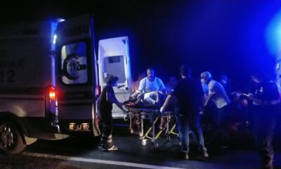 Bayram yolunda feci kaza: 9 yaralı