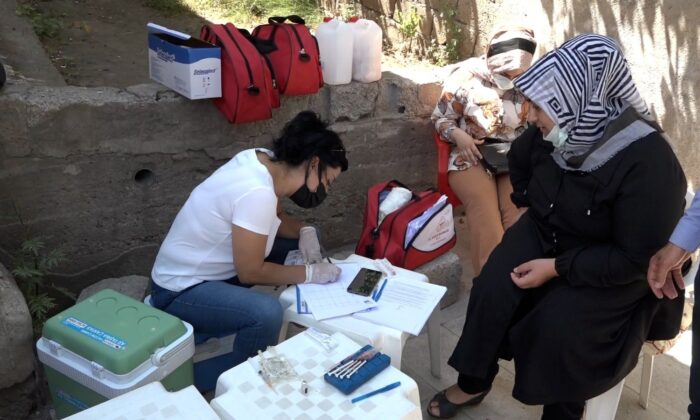 Bayramda aşılama mesaisi