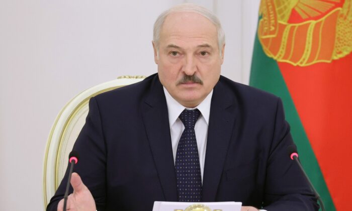 Belarus Devlet Başkanı Lukaşenko: “Ukrayna’ya sınırlar terör operasyonu kapsamında kapatıldı”