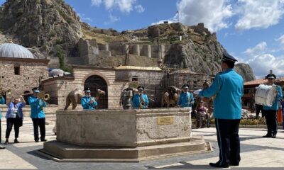 Belediye bandosundan mini konser