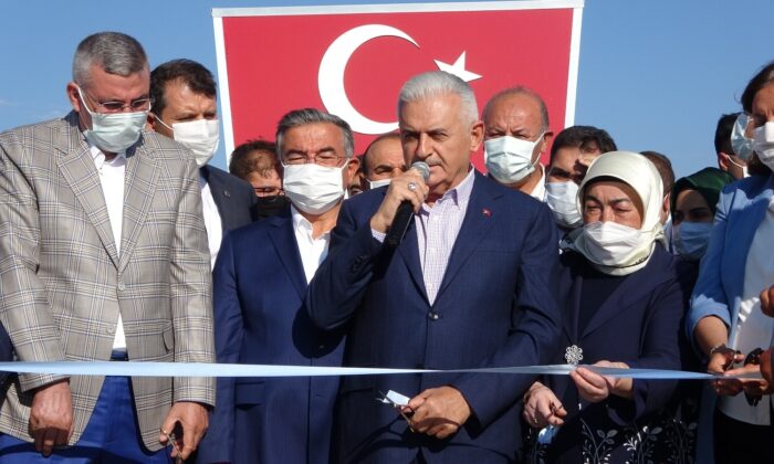 Binali Yıldırım: “Bu bulvardan Paris’te bile yok”