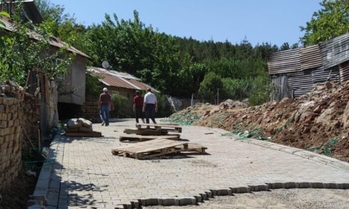 Bingöl Belediyesi üstyapı çalışmalarına devam ediyor