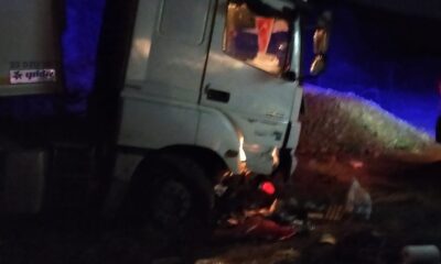 Bingöl’de tır yoldan çıktı: 2 yaralı