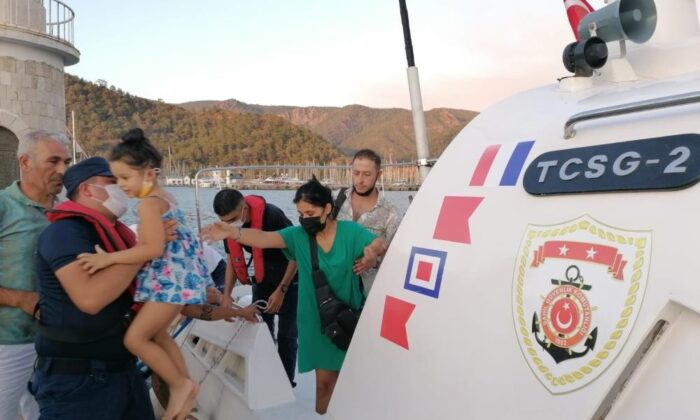 Binlerce kişi güvenli bölgeye çıkarıldı