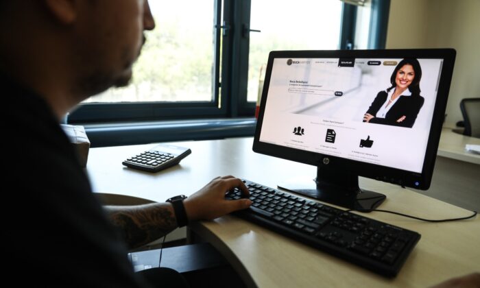 Buca Kariyer, 188 kişiyi iş sahibi yaptı