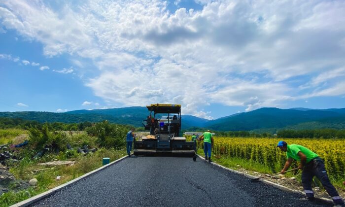 Büyükşehir fidanlığında çalışmalar devam ediyor