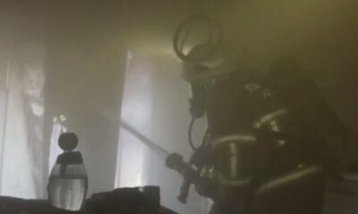 Buzdolabı prizinden çıkan yangın evi küle çevirdi