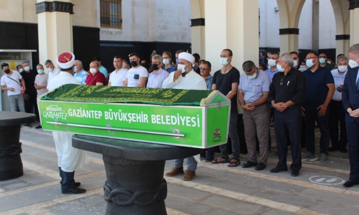 Cesedi Fırat’ta bulunan Usalp’ın cenazesi defnedildi