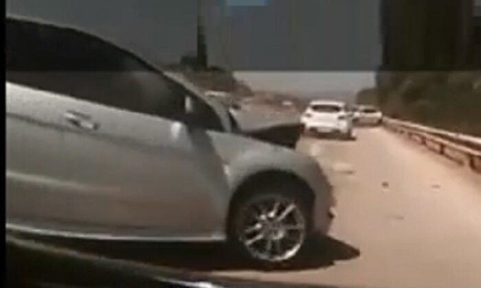 Çeşme Otoyolu’ndaki zincirleme kaza kamerada