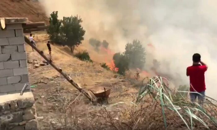 Çukurca’da korkutan yangın