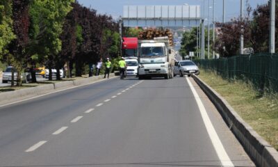 D-100 Karayolu’nda yürürken kamyonun çarptığı kadın ağır yaralandı