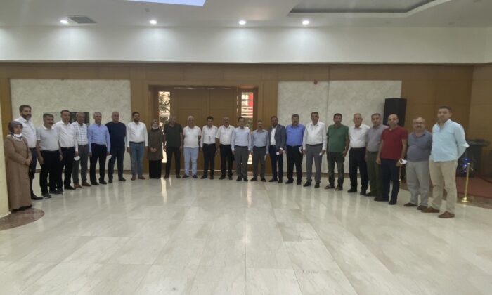 Dağtekin, ilçe başkanlarıyla buluştu