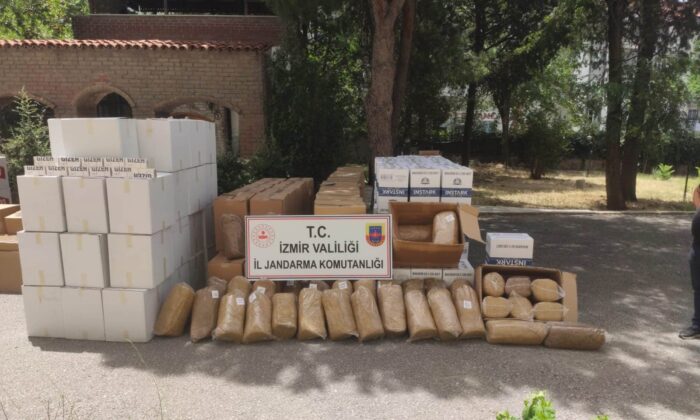 Depolara baskın: 1 tona yakın kaçak tütün ele geçirildi