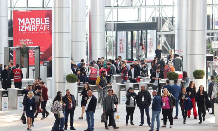 Doğal taşın kalbi İzmir’de atacak