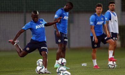 Enner Valencia antrenmanda yer aldı