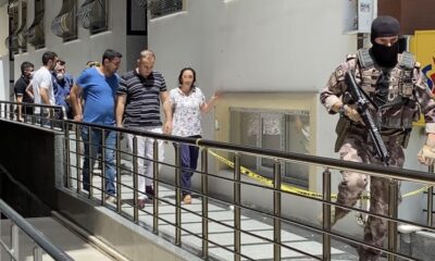 Esenyurt’ta bir kadın, bekçi sevgilisini rehin aldı