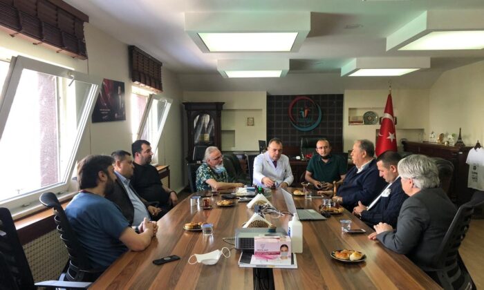 Eski Sağlık Bakanı Şıvgın: “Pandemi sürecinde sağlık çalışanları büyük fedakarlıklar yaptılar”