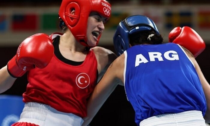 Esra Yıldız çeyrek finalde