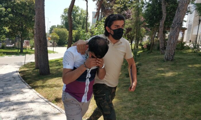 Evinde uyuşturucu ele geçen şahıs adliyeye sevk edildi