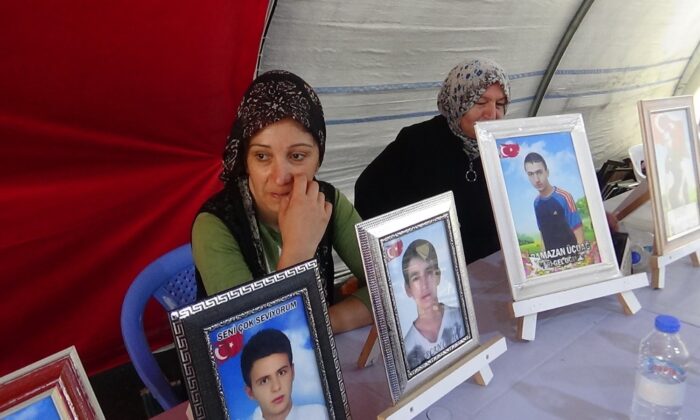 Evlat nöbeti tutan ailelerden HDP ve CHP’ye tepki