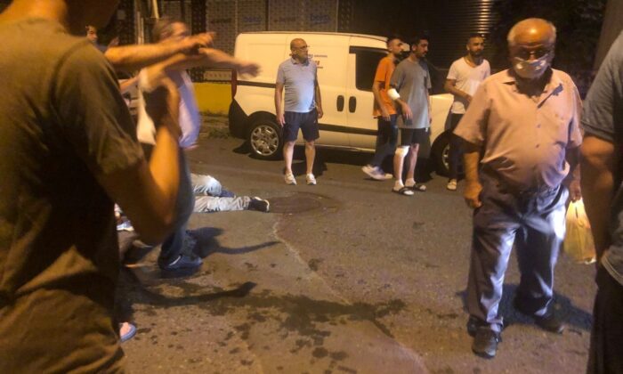 Eyüp Sultan’da kuzenler arasındaki kavga kanlı bitti: 2 ölü, 1 yaralı