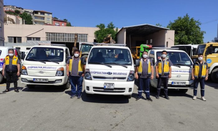 Eyüpsultan’da sinek ilaçlamaları devam ediyor