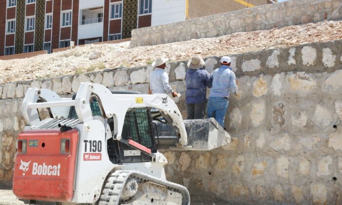 Eyyubiye’de atıl durumdaki yerler parklara dönüştürülüyor