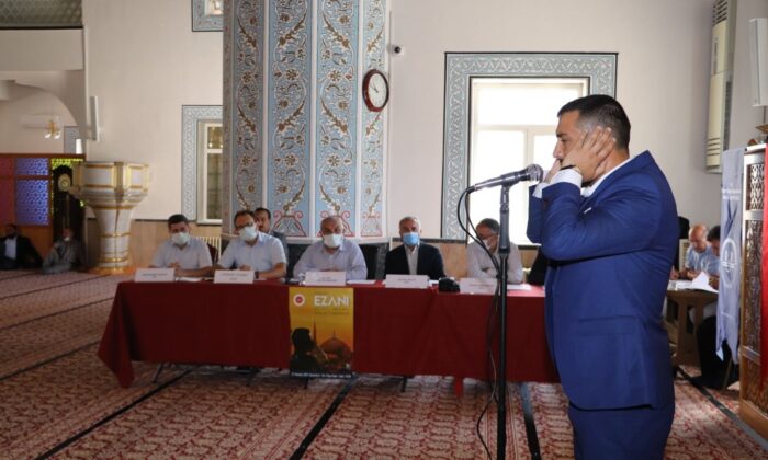 Ezanı en güzel şekilde okumak için yarıştılar
